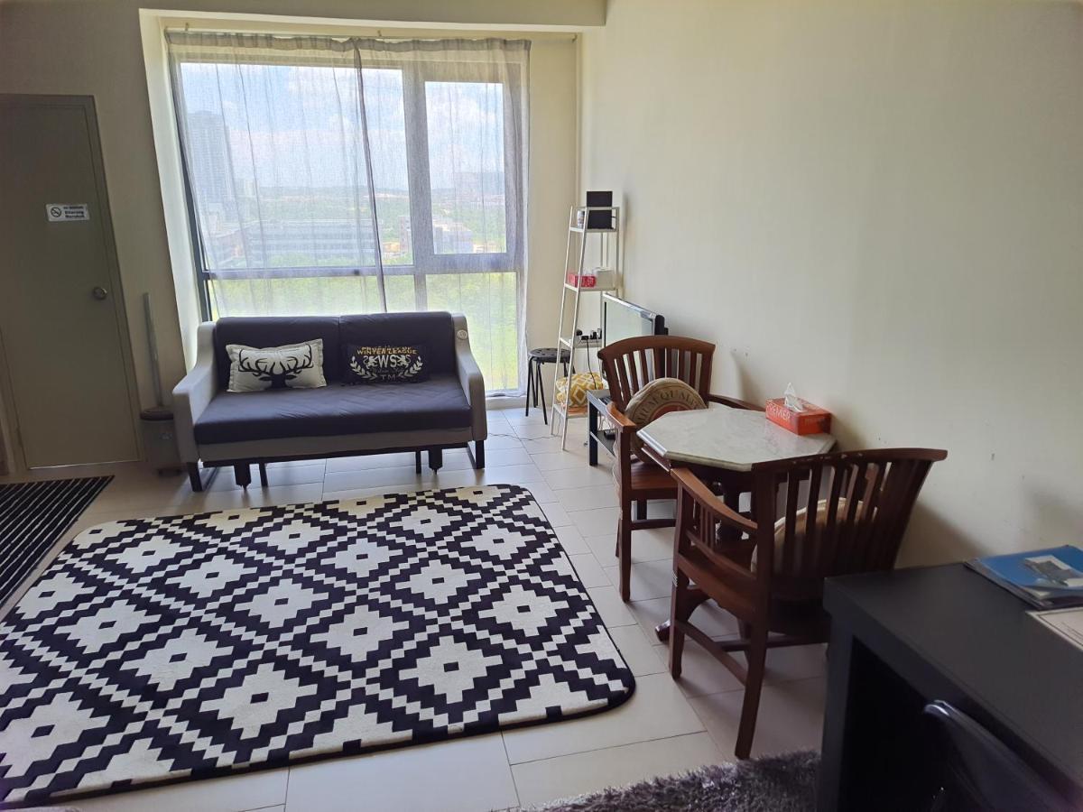 Mufasa Suites At Tamarind Suites With Wifi Netflix Coway Level 8 Cyberjaya Esterno foto