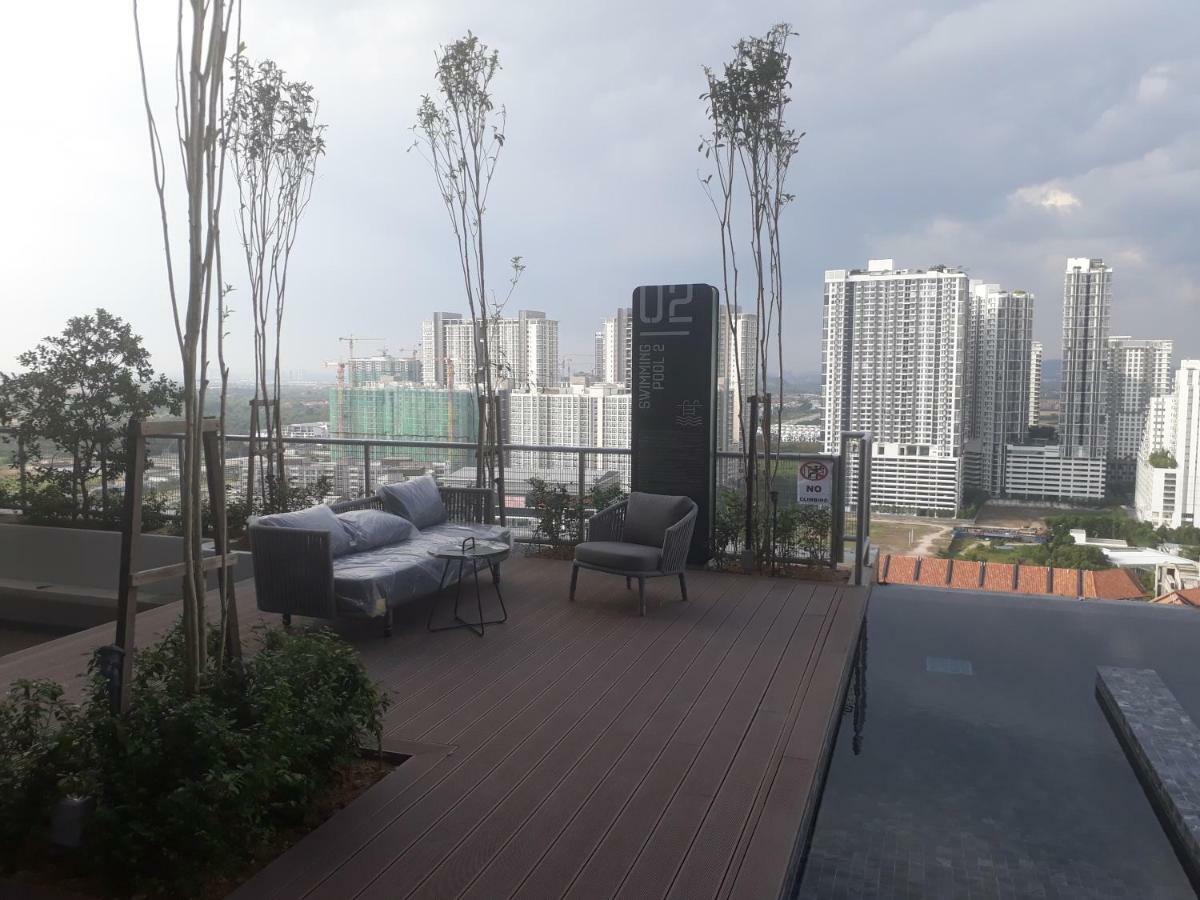 Mufasa Suites At Tamarind Suites With Wifi Netflix Coway Level 8 Cyberjaya Esterno foto