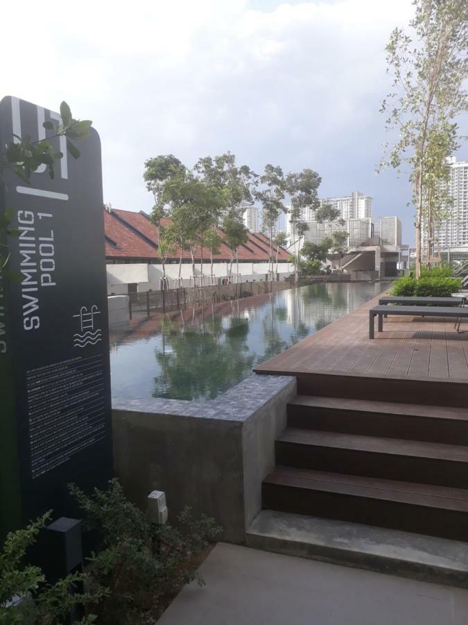 Mufasa Suites At Tamarind Suites With Wifi Netflix Coway Level 8 Cyberjaya Esterno foto
